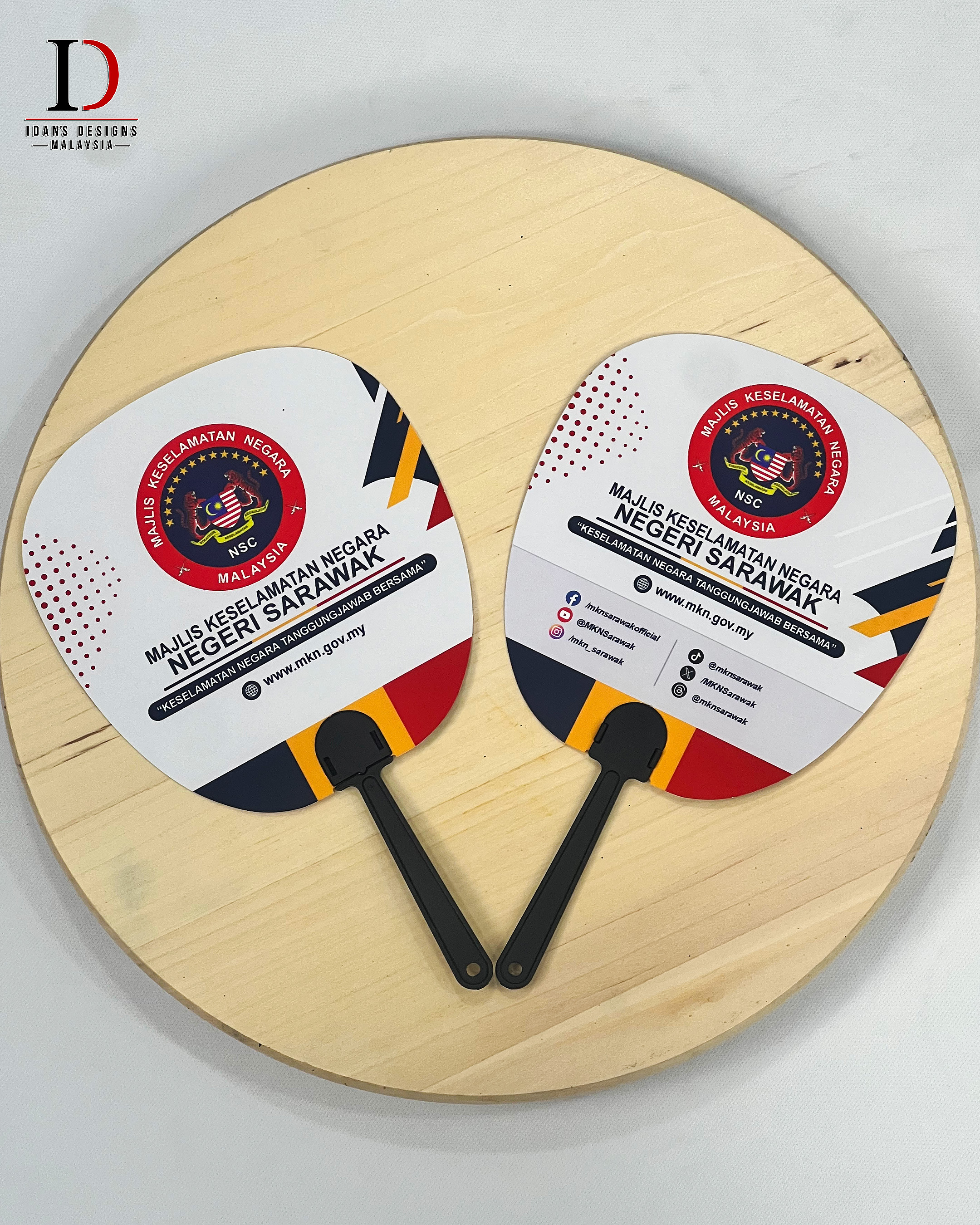 HANDFAN 05